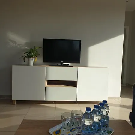 W Zieleni Do Wynajecia Blisko Jeziora Apartamento