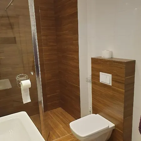 W Zieleni Do Wynajecia Blisko Jeziora *