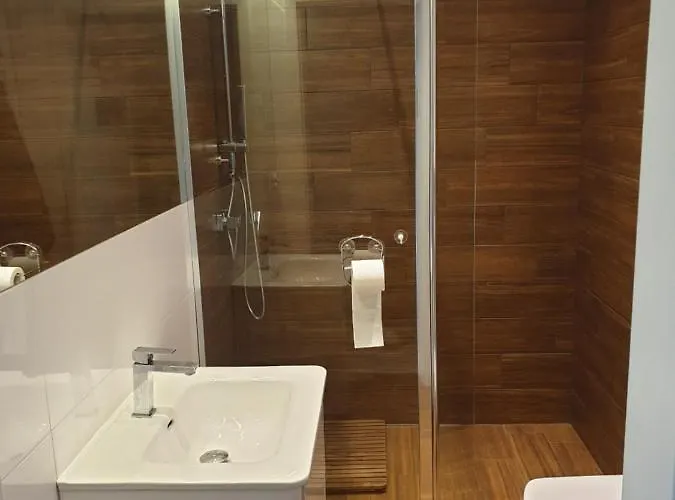 W Zieleni Do Wynajecia Blisko Jeziora Apartamento *